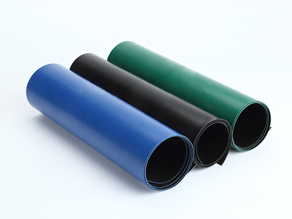 綠化工程建設(shè)中防滲土工膜“顯身手” 綠化工程建設(shè)中防滲土工膜“顯身手”