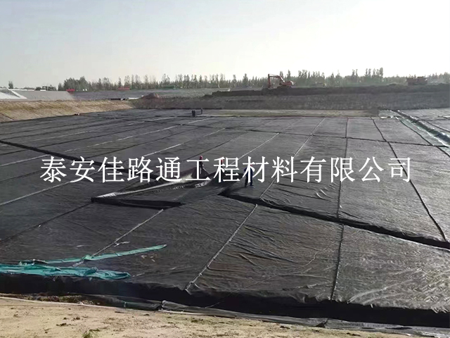 污水處理防滲膜的那些詳細鋪設(shè)技巧 污水處理防滲膜的那些詳細鋪設(shè)技巧
