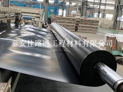 防滲土工膜施工中如何及時(shí)修復(fù)破損情況？