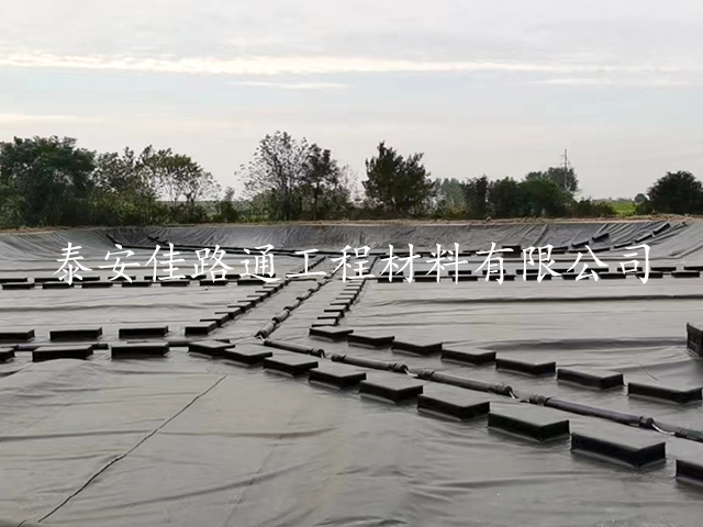 壩體鋪設(shè)hdpe土工膜專(zhuān)注其施工要素