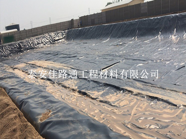 污水處理防滲膜驗收標(biāo)準(zhǔn):確保環(huán)保與質(zhì)量的雙重保障 污水處理防滲膜驗收標(biāo)準(zhǔn):確保環(huán)保與質(zhì)量的雙重保障