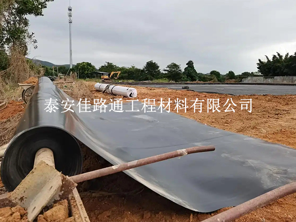 垃圾填埋場防滲膜維護技巧:專業(yè)操作與實用指南 垃圾填埋場防滲膜維護技巧:專業(yè)操作與實用指南